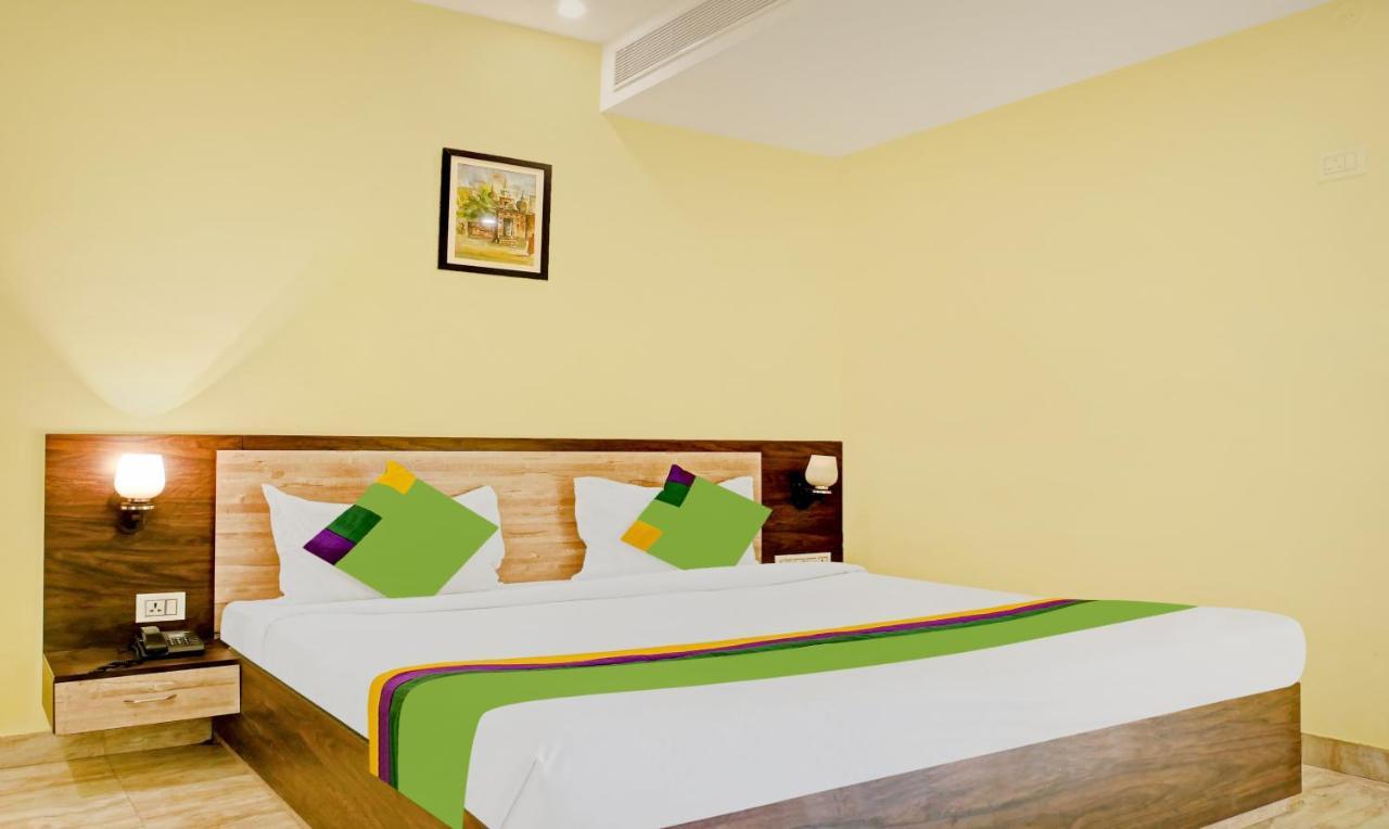 Treebo Trend Gupta Inn Varanasi Exterior photo