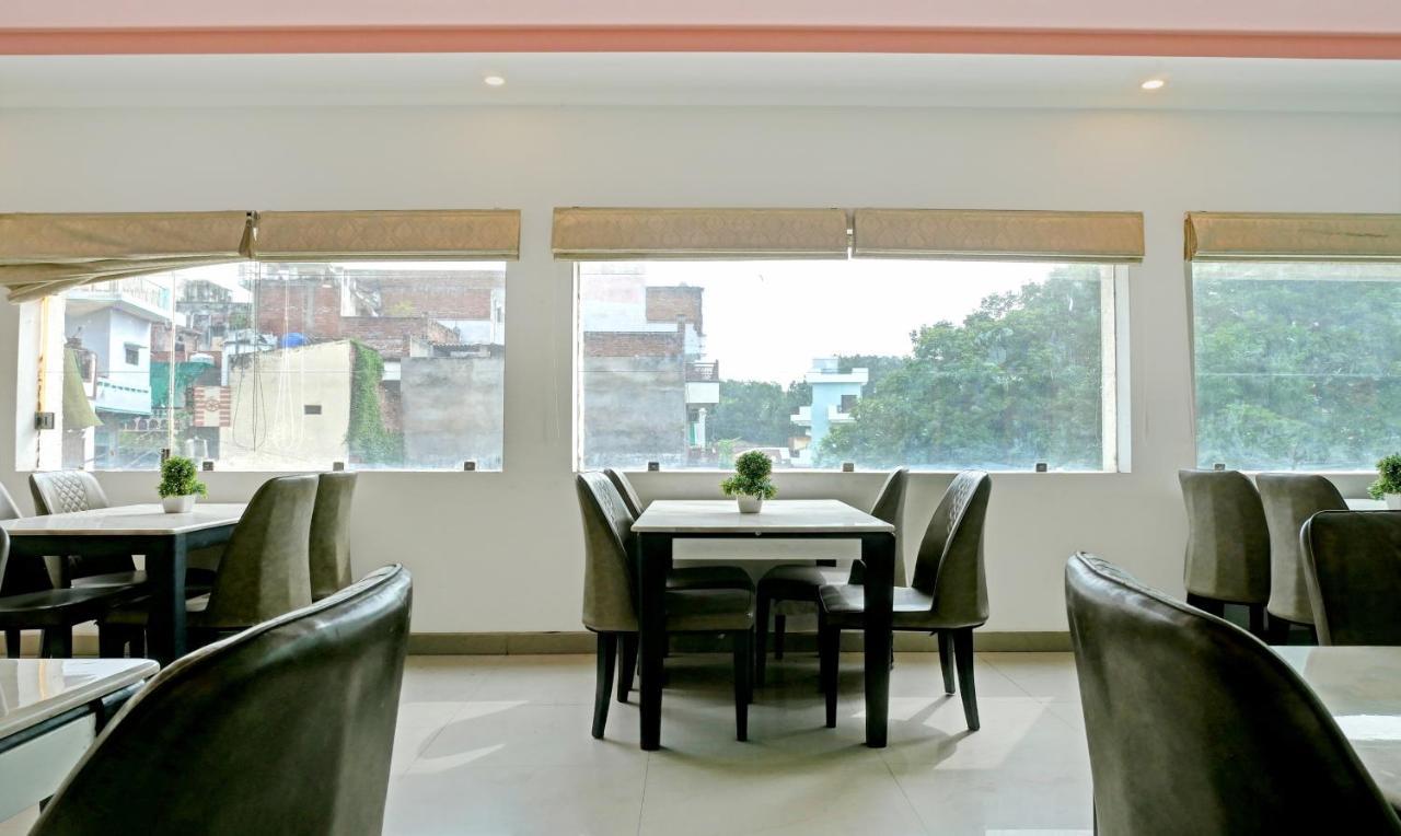 Treebo Trend Gupta Inn Varanasi Exterior photo