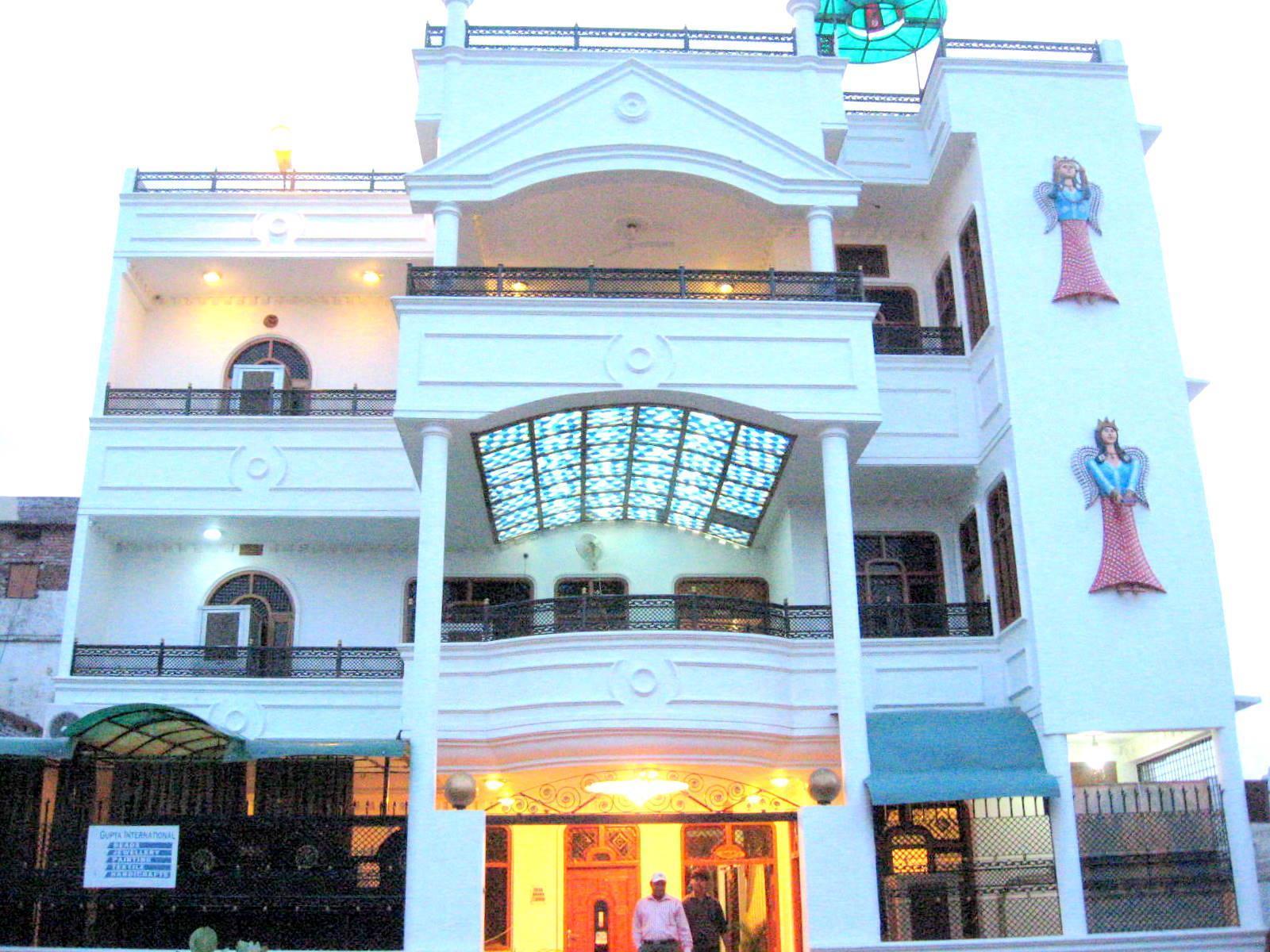 Treebo Trend Gupta Inn Varanasi Exterior photo